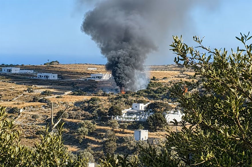 Πτώση ελικοπτέρου στη Σίφνο: Μηχανική βλάβη ή αιφνίδιο πρόβλημα υγείας του χειριστή είναι τα πιο πιθανά αίτια