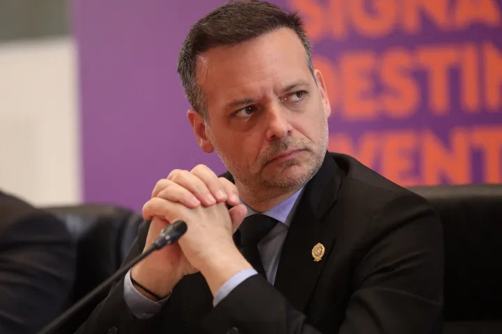Η «εργολαβία» του Χάρη Δούκα