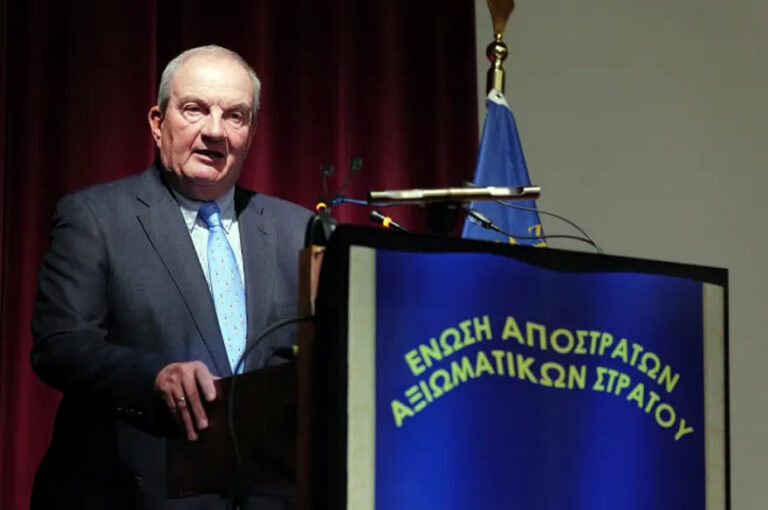 «Πού ανήκουμε @@μώ το κεφάλι μου ;» όπως θα έλεγε και ο πρόεδρος Αντώνης